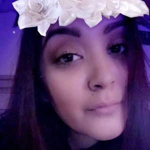 Meet your Posher, Sabrina